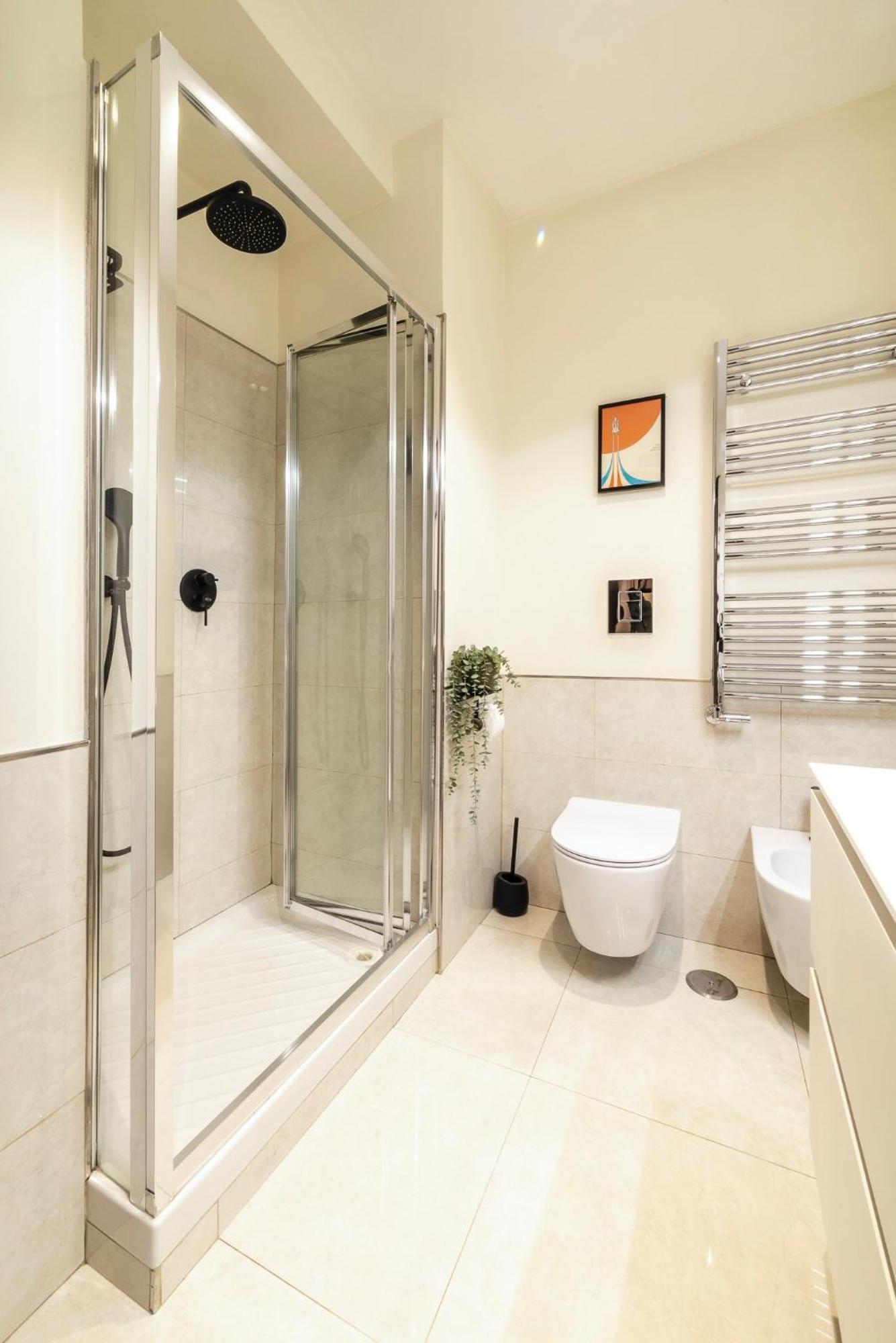 Guli's - Lusso E Comfort In Centro Storico Naples
